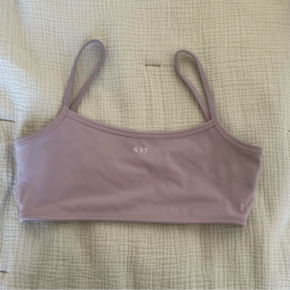437 Women's Light Pink Sports Bra